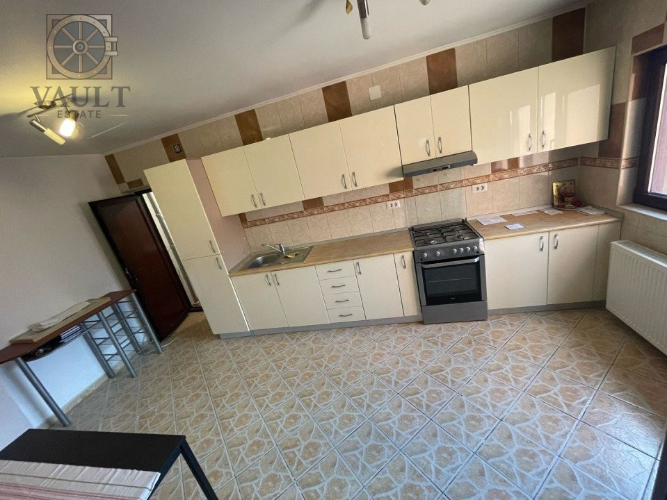 CASA INDIVIDUALA - DE INCHIRIAT - 280 MP - MANASTIREA PASAREA