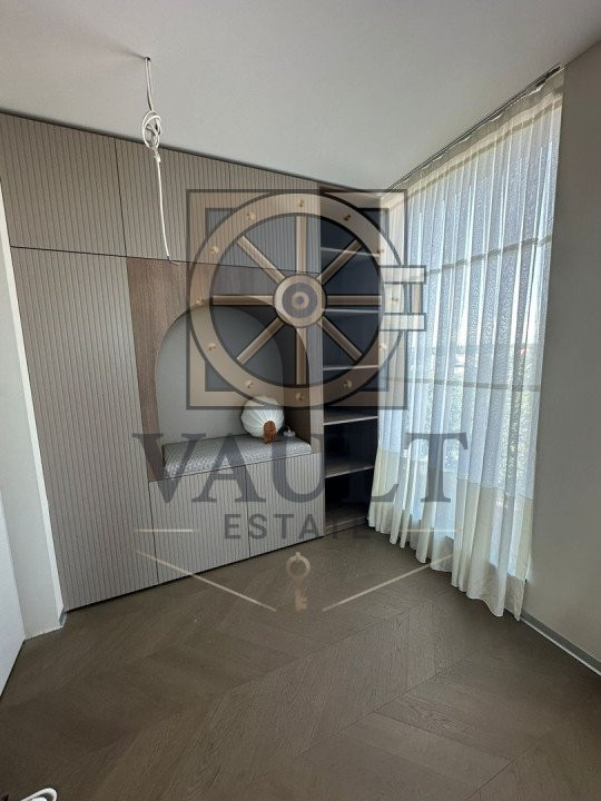 Reflexia Luxului - Penthouse de Eleganță Supremă