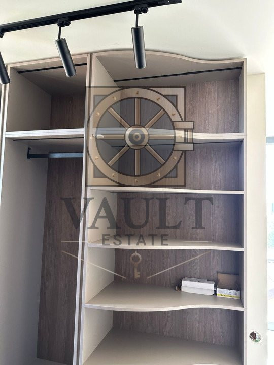 Reflexia Luxului - Penthouse de Eleganță Supremă