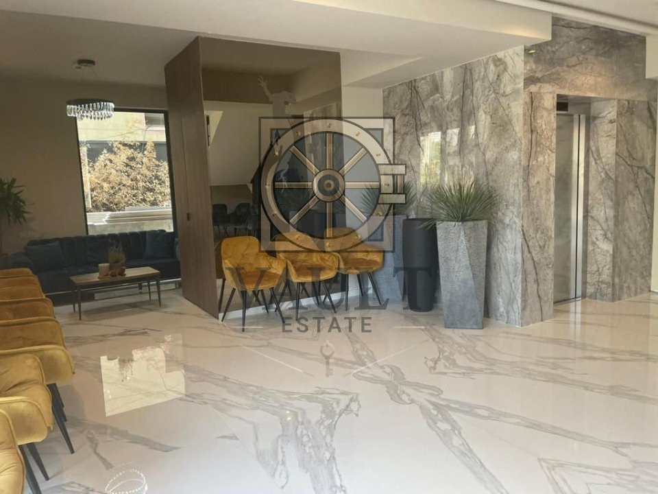 Reflexia Luxului - Penthouse de Eleganță Supremă