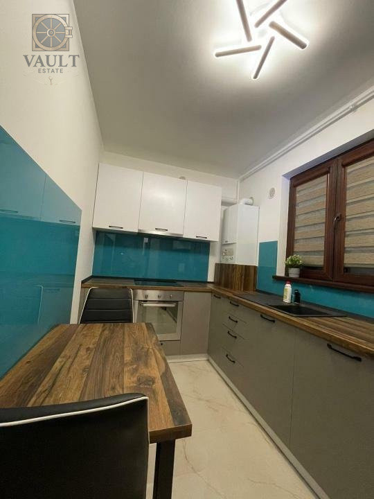 2 CAMERE - 60 MP - LUJERULUI