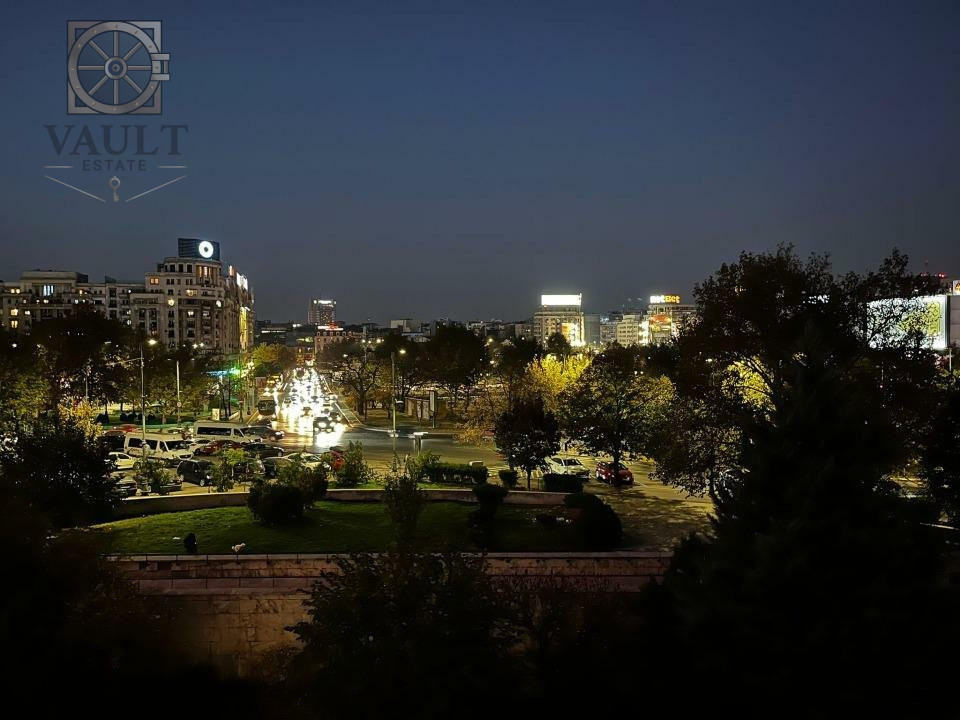 4 CAMERE - ETAJ 1 - VEDERE FANTANI