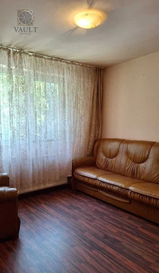 Apartament 3 camere - CENTRALA PROPRIE - ETAJ 1 - langa MEGA MALL 