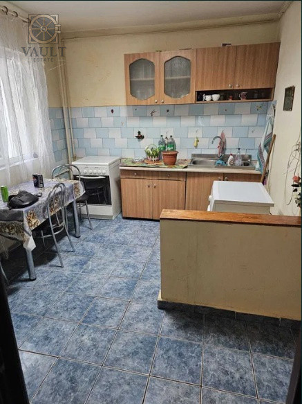 Apartament 3 camere - BLOC REABILITAT - DECOMANDAT - zona GIURGIULUI 