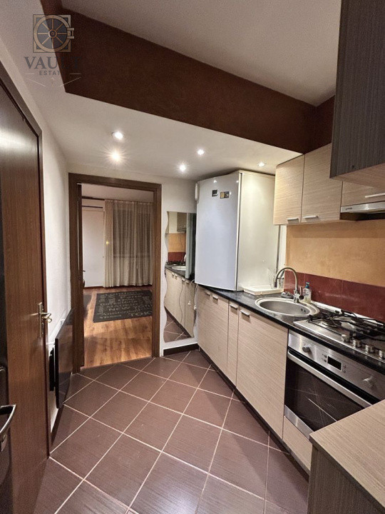 Garsoniera FINISATA LUX - 5 minute - Metrou TITAN 