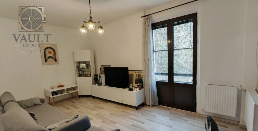 Apartament 3 camere - CENTRALA PROPRIE - zona FLOREASCA