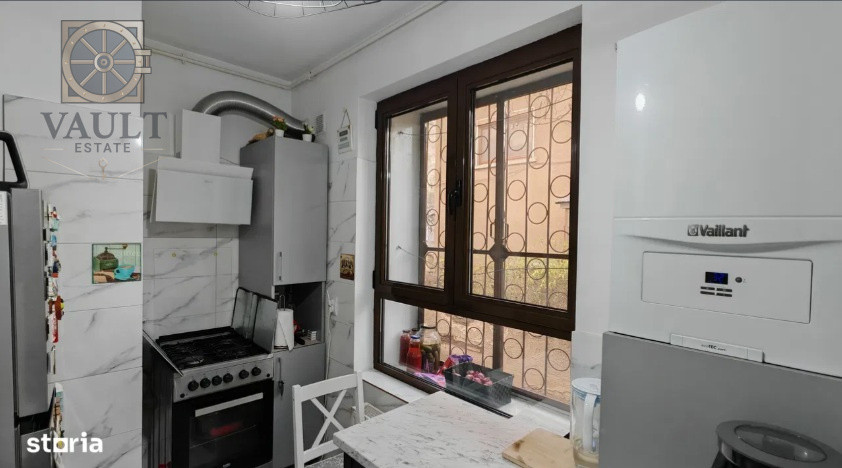 Apartament 3 camere - CENTRALA PROPRIE - zona FLOREASCA