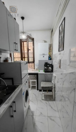 Apartament 3 camere - CENTRALA PROPRIE - zona FLOREASCA