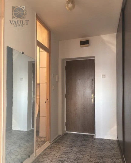 Garsoniera - DECOMANDATA - zona TRAFIC GREU 