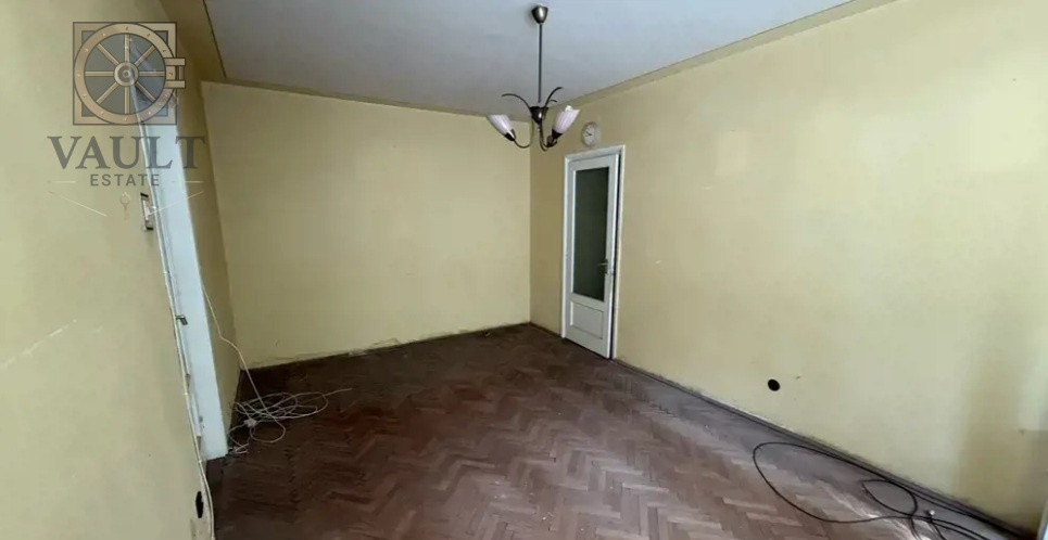 Apartament 2 camere - BALCON 9 MP - zona BASARABIA 