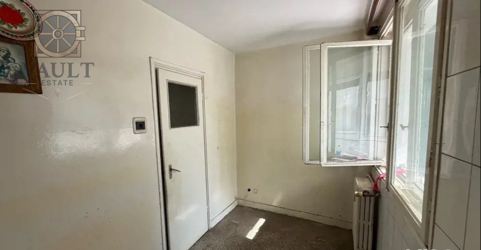 Apartament 2 camere - BALCON 9 MP - zona BASARABIA 