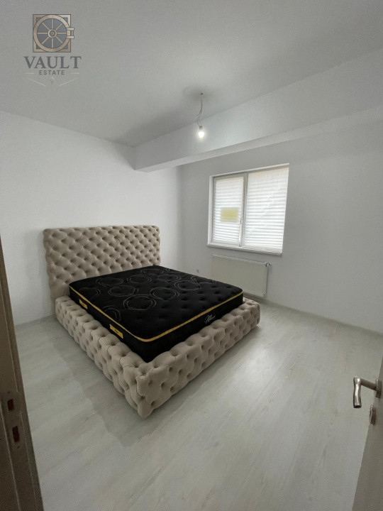 Apartament 3 camere- PARTER INALT -BALCON - zona METALURGIEI