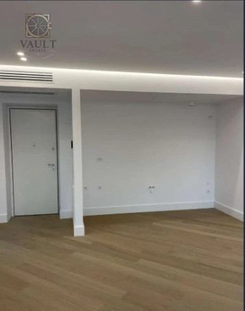 Apartaement 2 camere - LOC DE PARCARE INCLUS- CORTINA 126