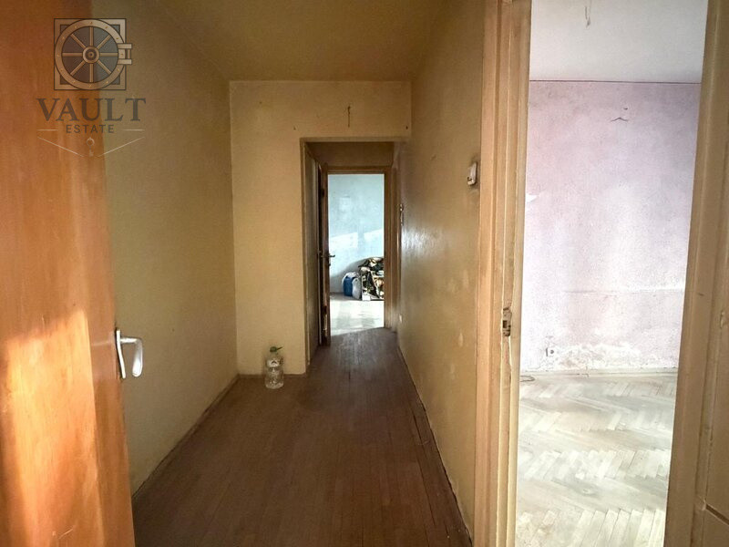 Apartament 3 camere - Piata Minis - Titan