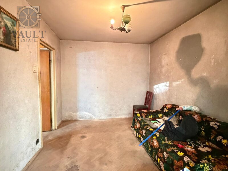 Apartament 3 camere - Piata Minis - Titan