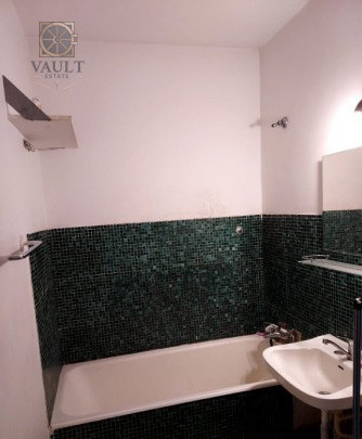 Garsoniera -27MP-Costin Giorgian 