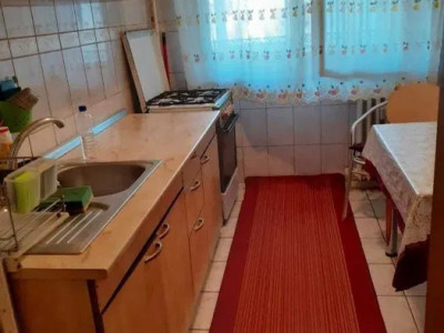 Apartament 3 camere -71Mp-Gorjului 