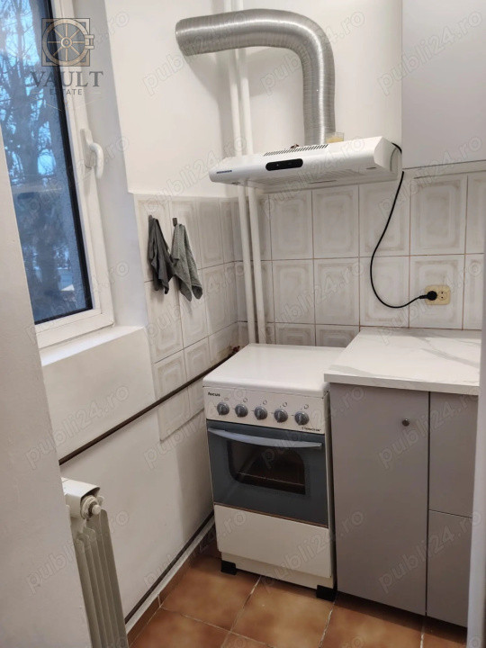 GARSONIERA - ETAJUL 1 - ZONA FAVORIT - DRUMUL TABEREI