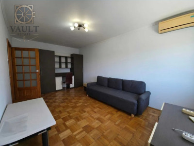 Apartament 2 camere - DECOMANDAT - zona UVERTURII