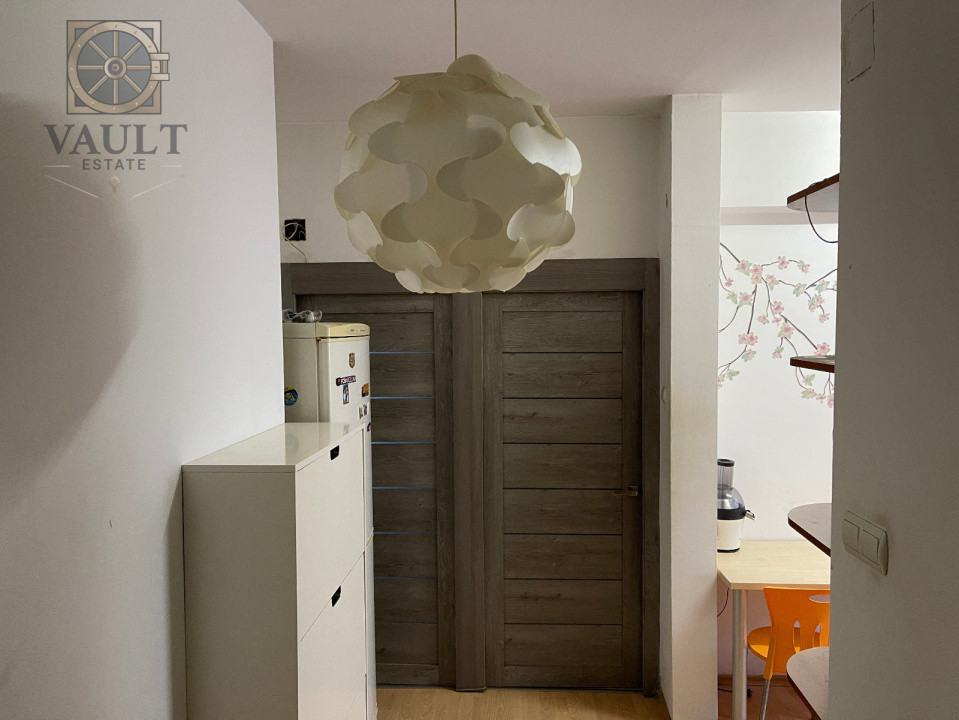 APARTAMENT 2 CAMERE-RAHOVA-CENTRALA-REABILITAT-PARCARE