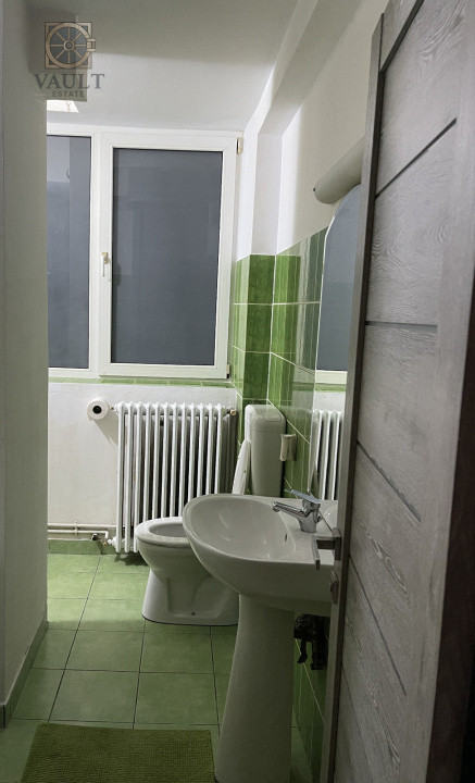 APARTAMENT 2 CAMERE-RAHOVA-CENTRALA-REABILITAT-PARCARE