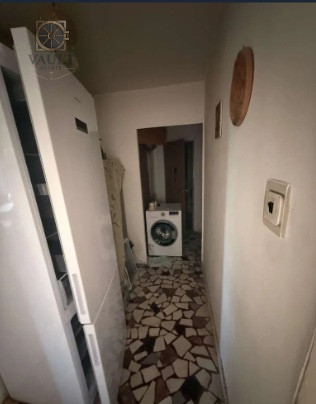 Apartament 4 camere - BLOC REABILITAT - 3 minute METROU VALEA IALOMITEI 