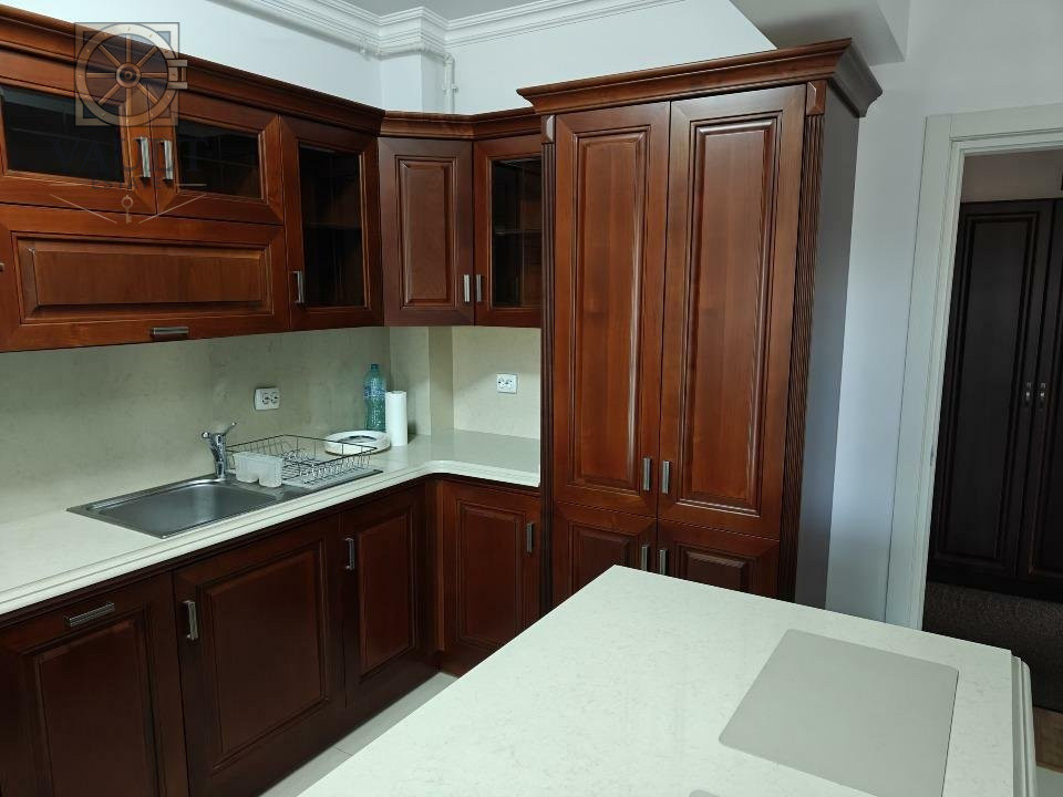 Apartament 3 camere +Loc de Parcare -Pta Victoriei/Titulescu