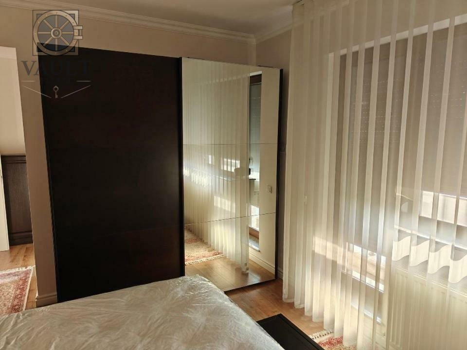 Apartament 3 camere +Loc de Parcare -Pta Victoriei/Titulescu