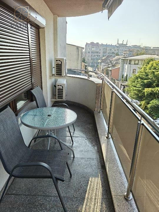 Apartament 3 camere +Loc de Parcare -Pta Victoriei/Titulescu