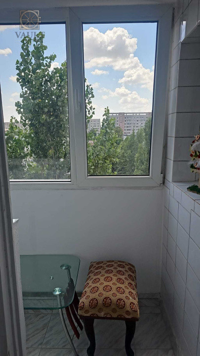 Garsoniera - MOBILATA/UTILATA - Titan Piata minis - 1985 