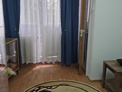 Garsoniera - MOBILATA/UTILATA - Titan Piata minis - 1985 