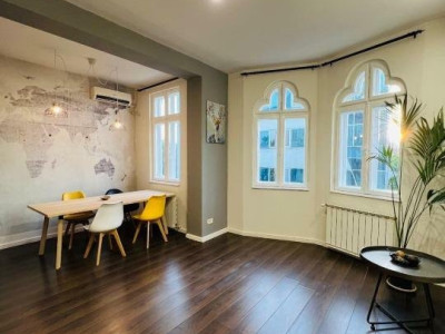 Apartament in vila - zona SERBAN VODA 