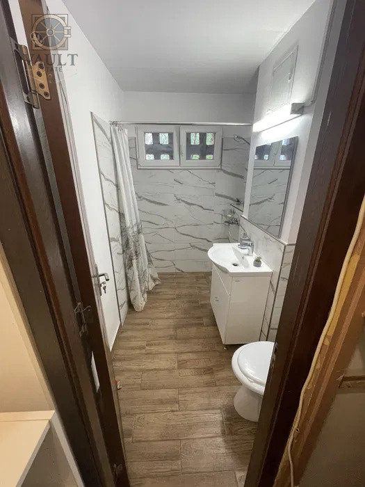 Apartament 4 camere-79.49MP- Titan 