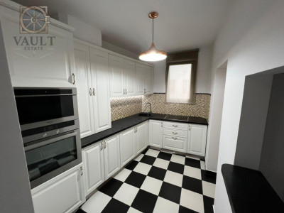 APARTAMENT 4 CAMERE -128 MP, BOXE  13 MP SI MANSARDA 9 MP -CALEA VICTORIEI