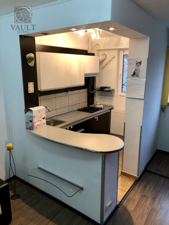 Garsoniera - Piata Minis-Etaj 2