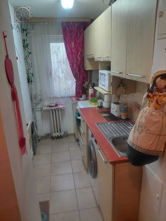 Apartament 2 camere - mobilat/utilat - PIATA DELFINULUI 