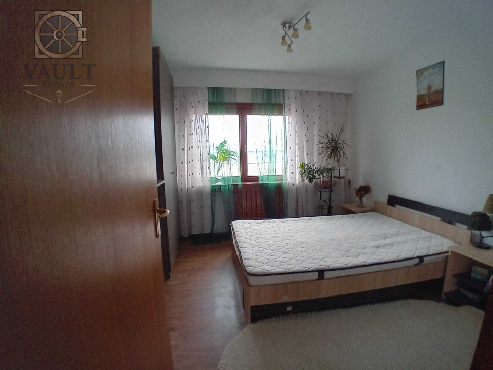 Apartament 4 camere - An 1989 - MOBILATA/UTILATA - Baicului 