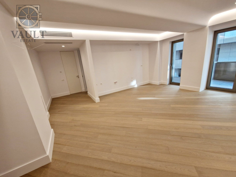 Apartament 3 camere - TERASA 12 MP - CORTINA 