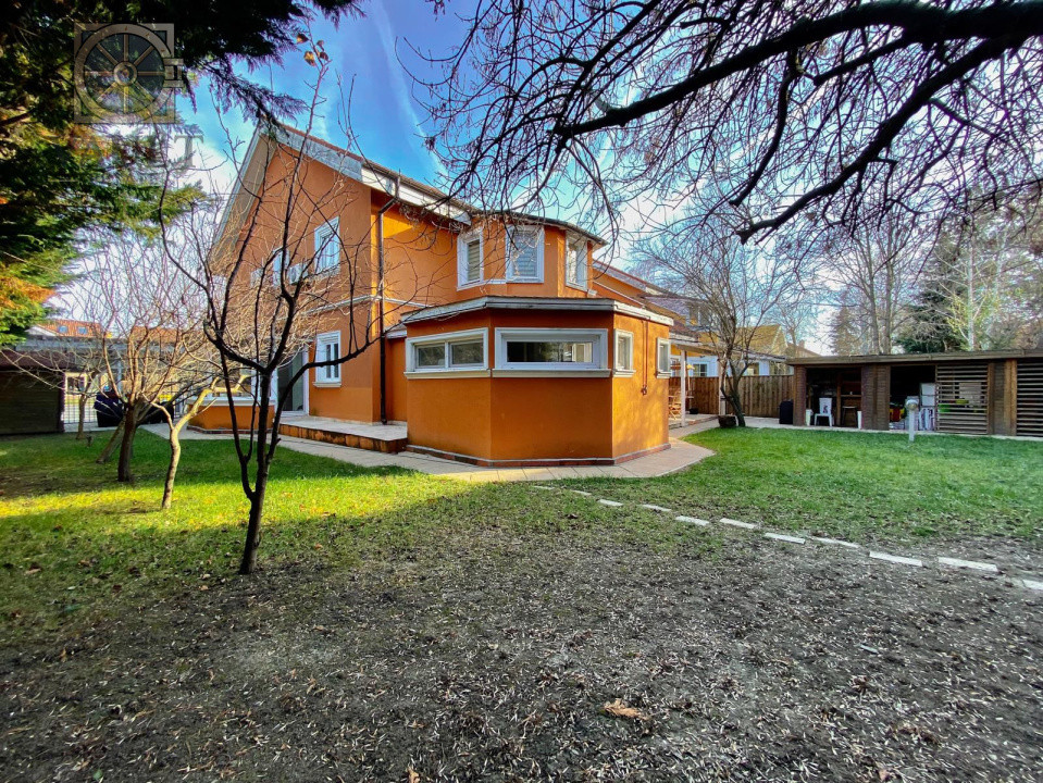 Vilă exclusivistă cu 7 camere și curte privată în Băneasa Park