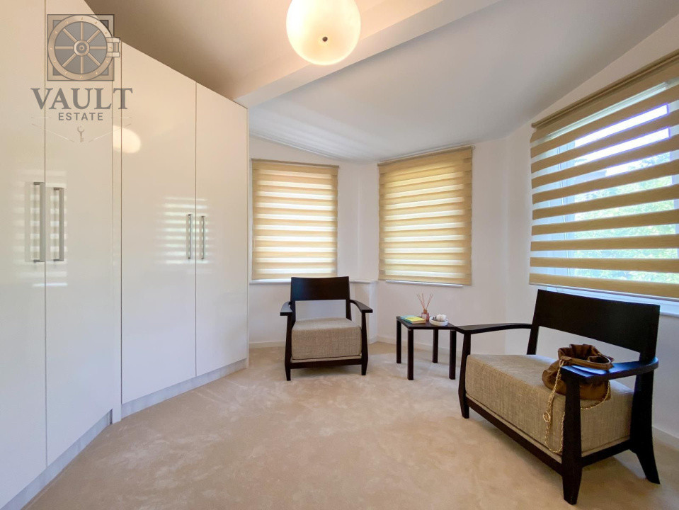 Vilă exclusivistă cu 7 camere și curte privată în Băneasa Park