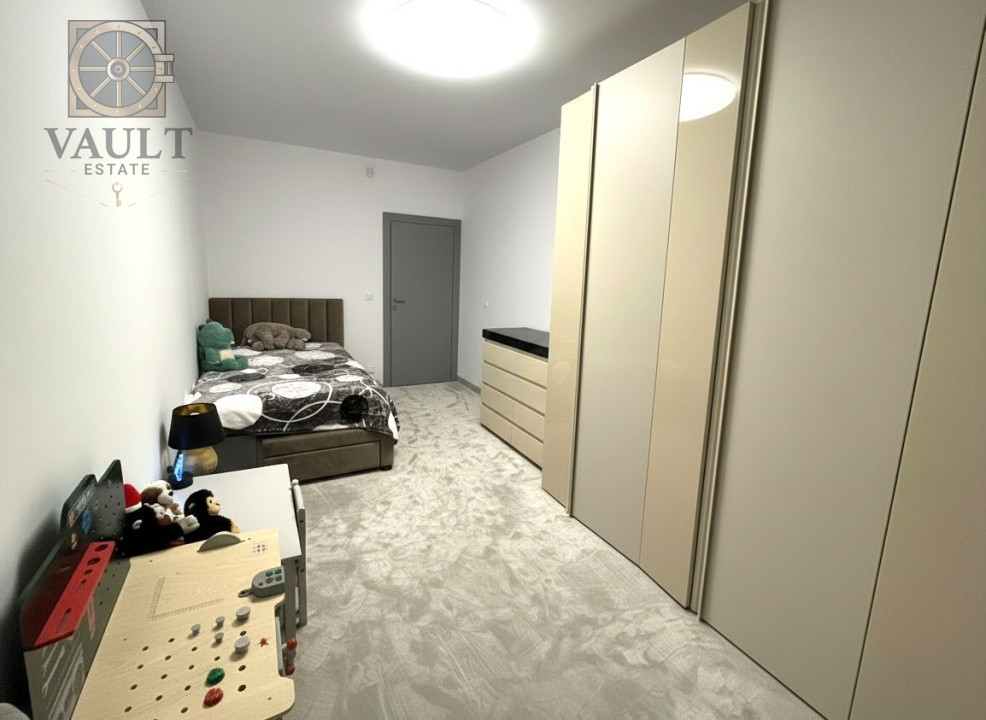 4 CAMERE - LUX - PRIMAVERII - JEAN MONNET