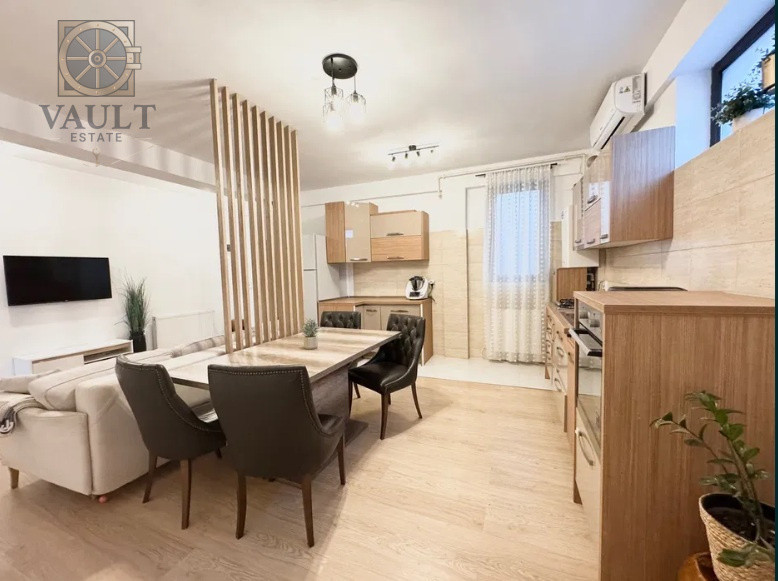 Apartament 4 camere cu CURTE - zona JIULUI 