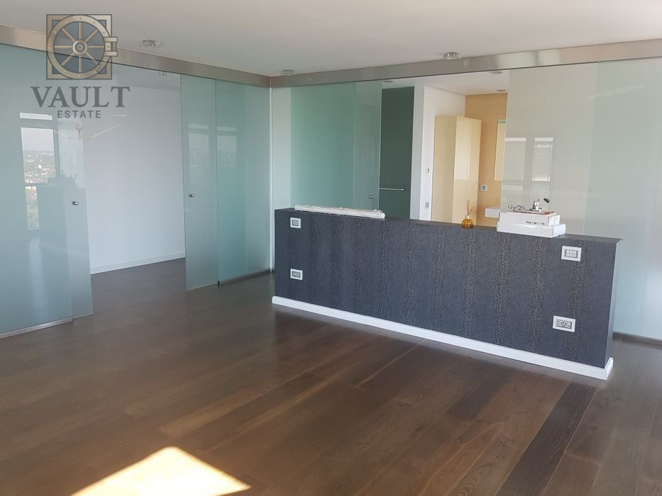 Cod P8590 - PENTHOUSE - LUX - VEDERE SPRE LAC 