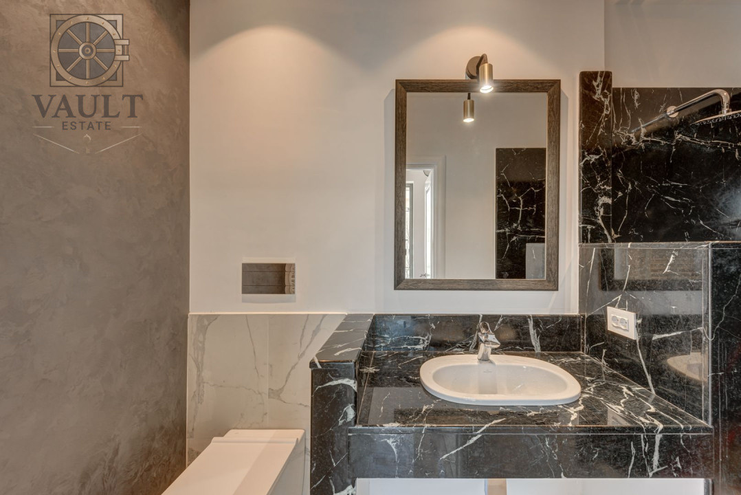 Povestea Luxului: Penthouse-ul de Vis din Parcul Bordei