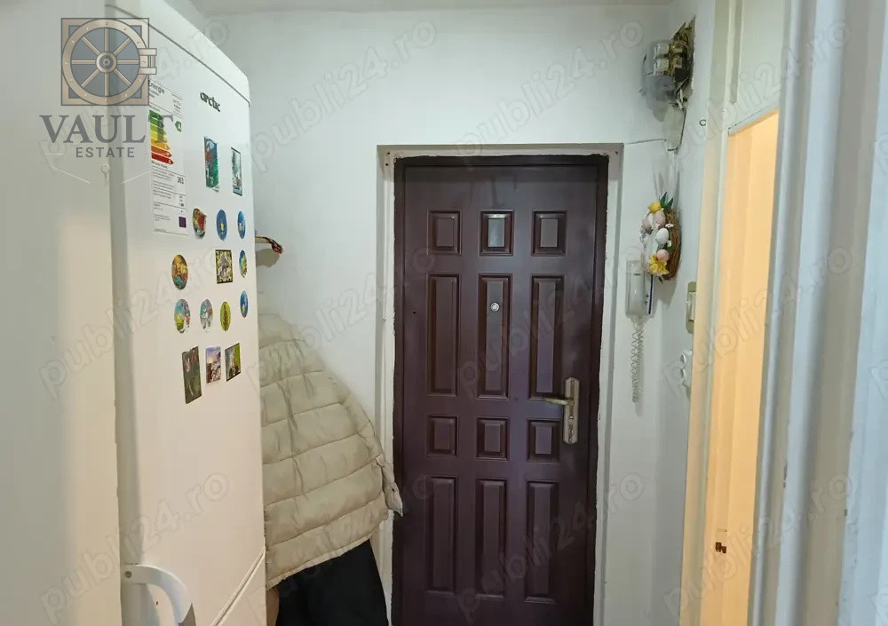 Garsoniera Titan-Piata Minis