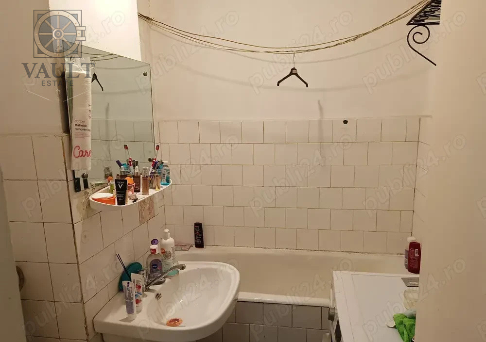 Garsoniera Titan-Piata Minis