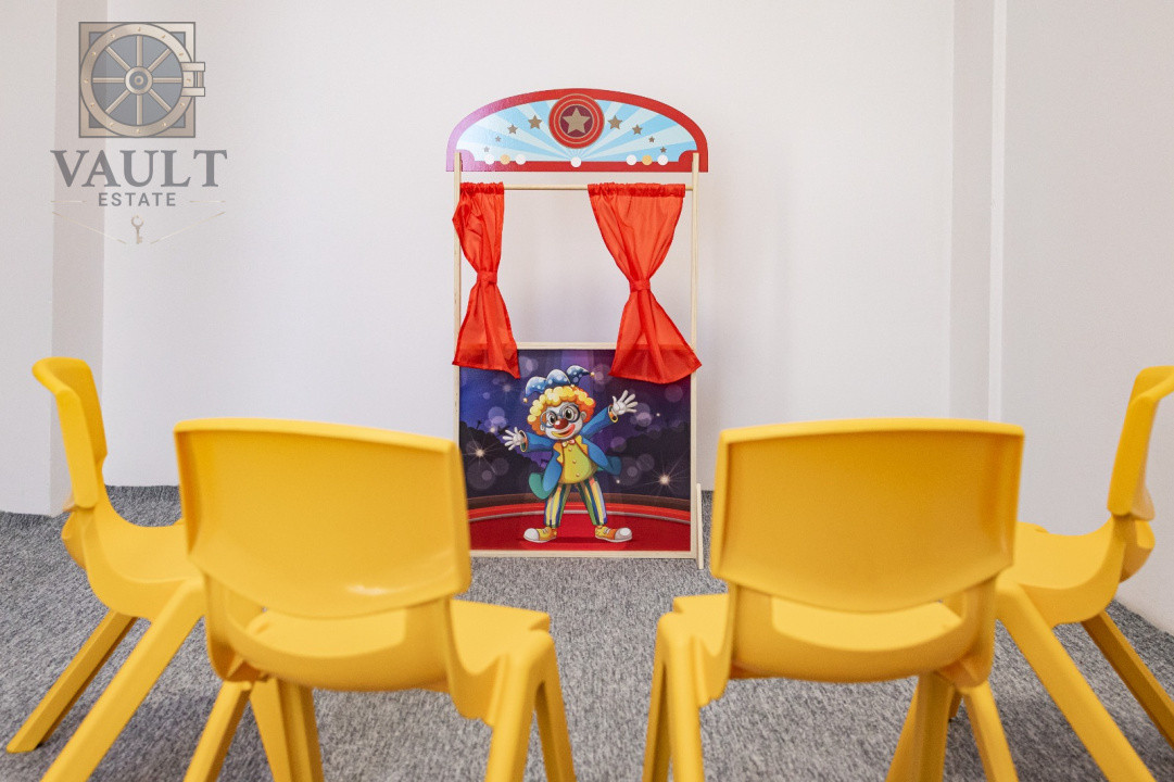 Vila de 12 camere - pretabila pentru gradinita/cantina/cofetarie  - Parcul Carol