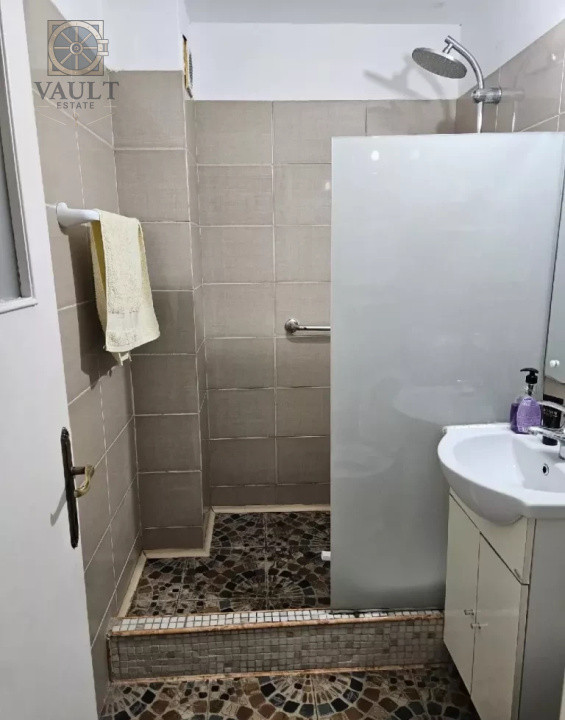 Apartament 4 camere Doamna Ghica-Centrala Proprie