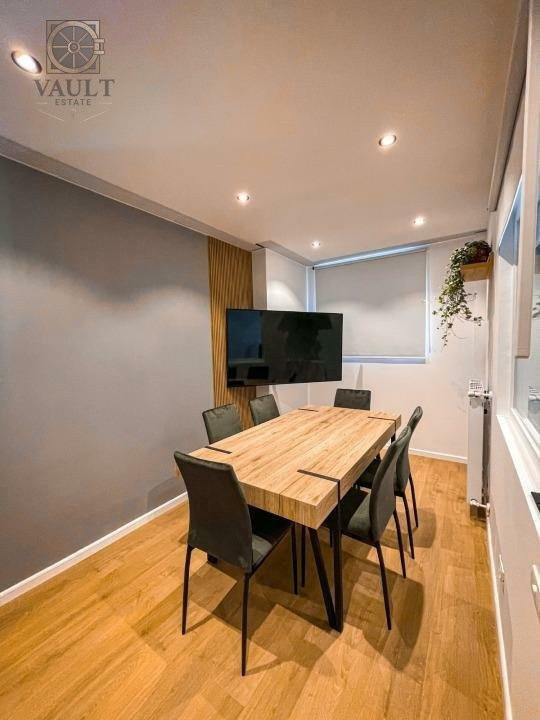 Apartament 3 camere - Loc de parca / Terasa / Piata Victoriei