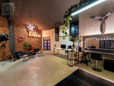 SPATIU - OPEN SPACE - ULTRACENTRAL